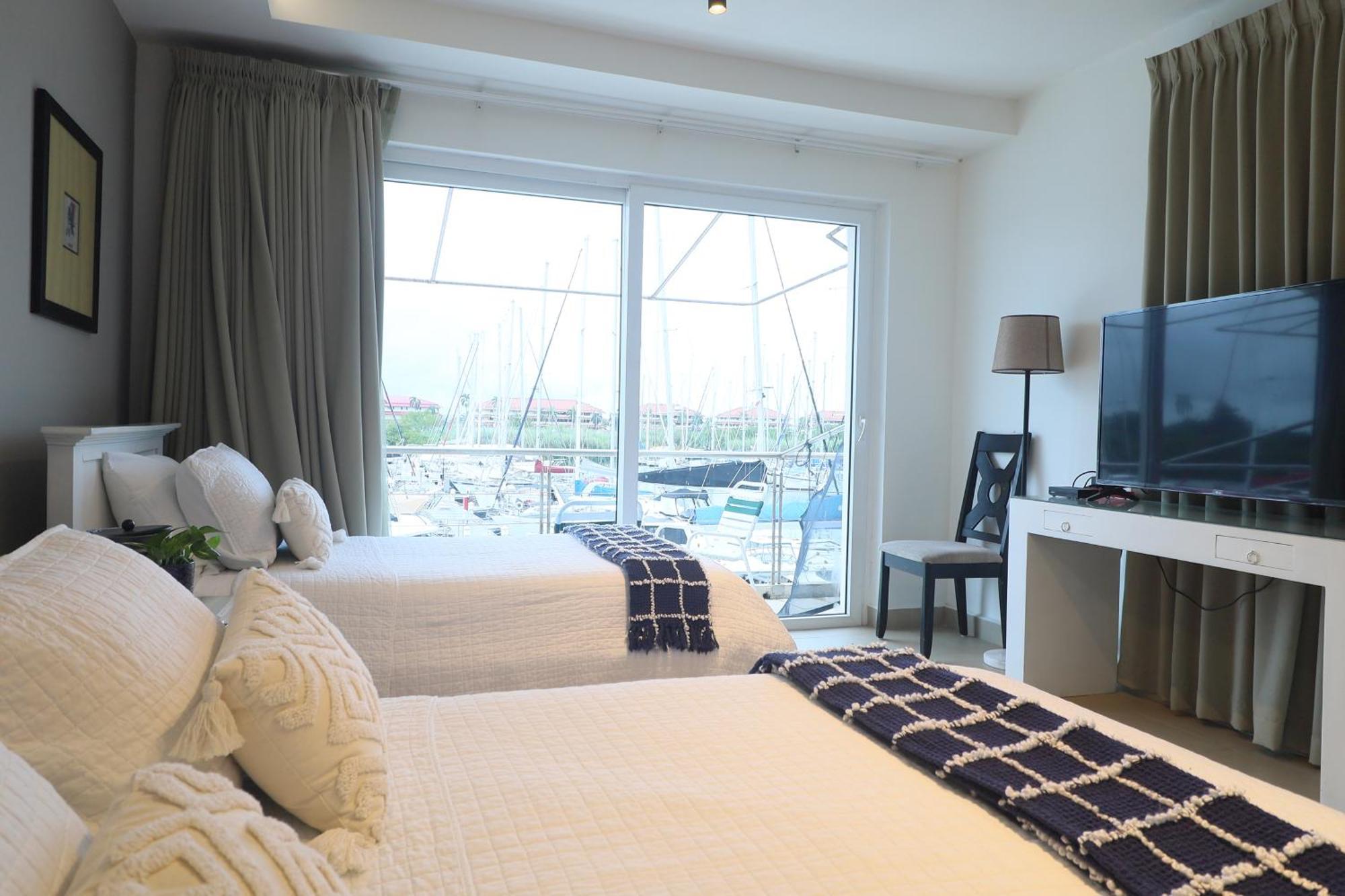 Marina Hotel At Shelter Bay Colon Exterior photo