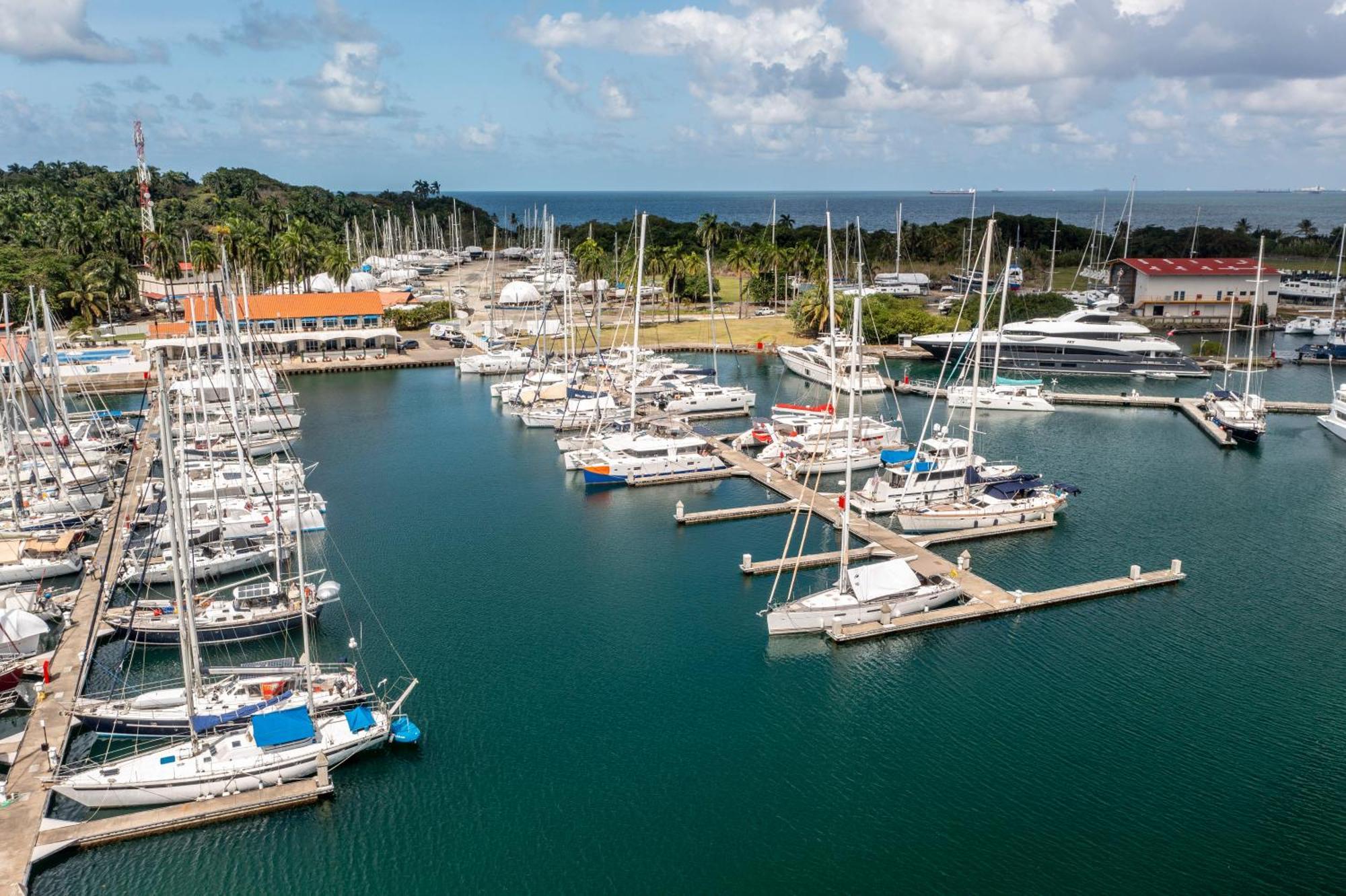 Marina Hotel At Shelter Bay Colon Exterior photo